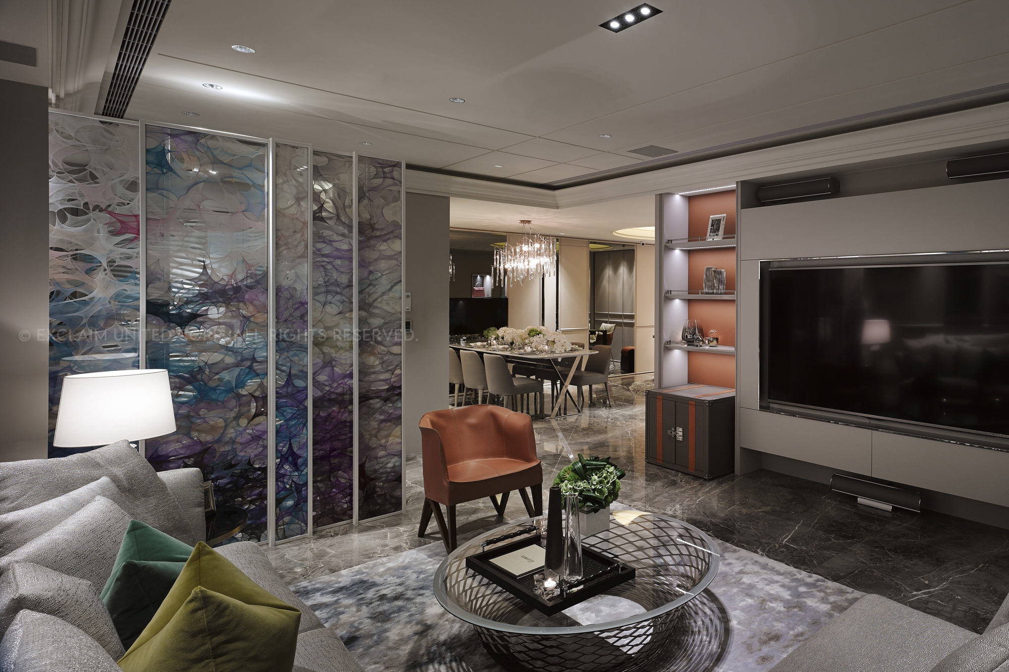 豪宅客廳設計-藝術屏風設計，營造公共與私領域的空間層次